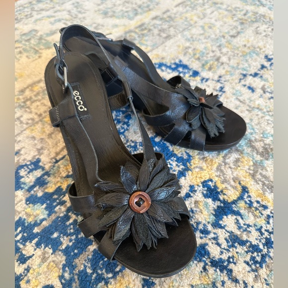 ECCO Women's Kalac Flower Wedge 39/8 - Picture 9 of 13